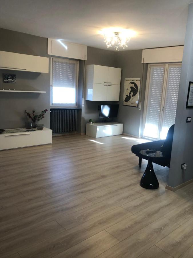 "La Bella Della Cappuccina" Casa Con Parcheggio Interno Gratuito Leilighet Domodossola Eksteriør bilde